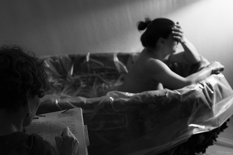 denverhomebirthphotography_imthiazhouseman012