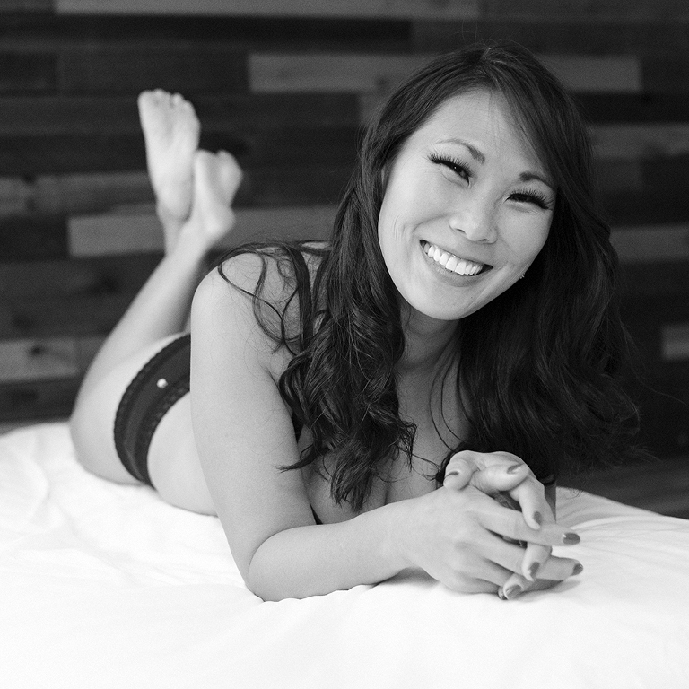 how to prepare for you boudoir session by Imthiaz Houseman 